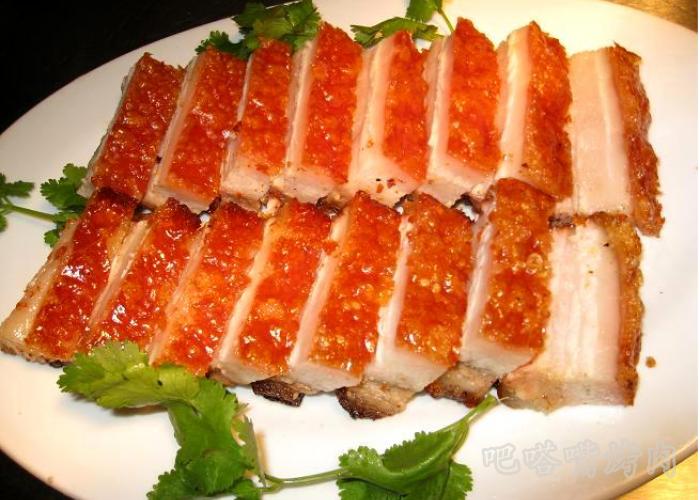 飘香可口的脆皮烤肉是如何做的