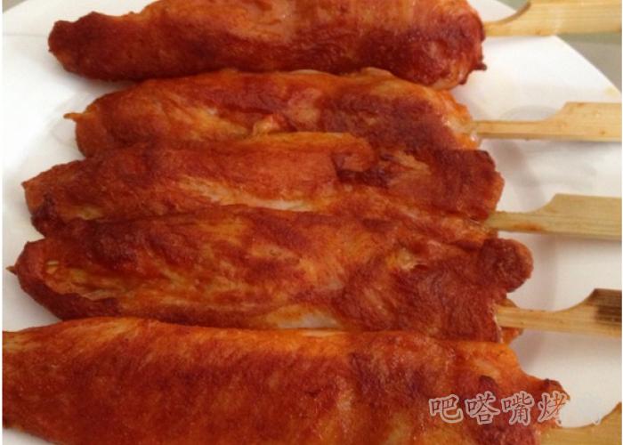 制作烤肉炒发面饼时要注意火候的控制