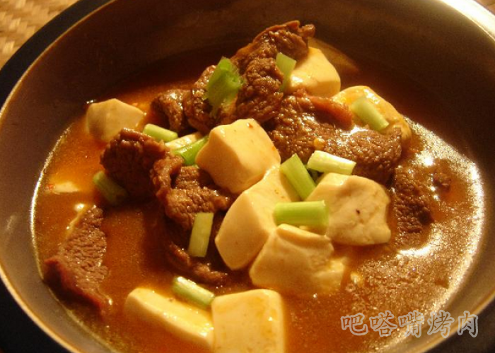 如何制作烤肉煎豆腐