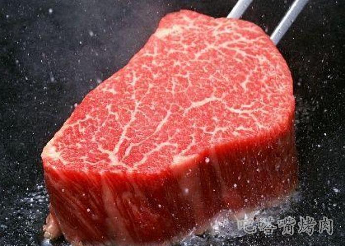 烤鯷鱼纽约克牛排的做法