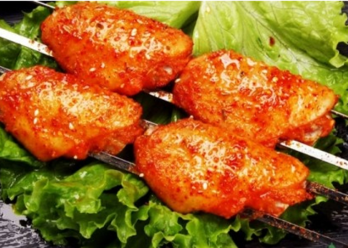 小朋友爱吃的烤肉烤鸡翅