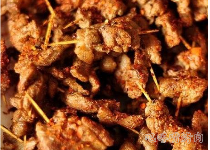 韩国烤肉技术告诉您牙签炒烤肉做法