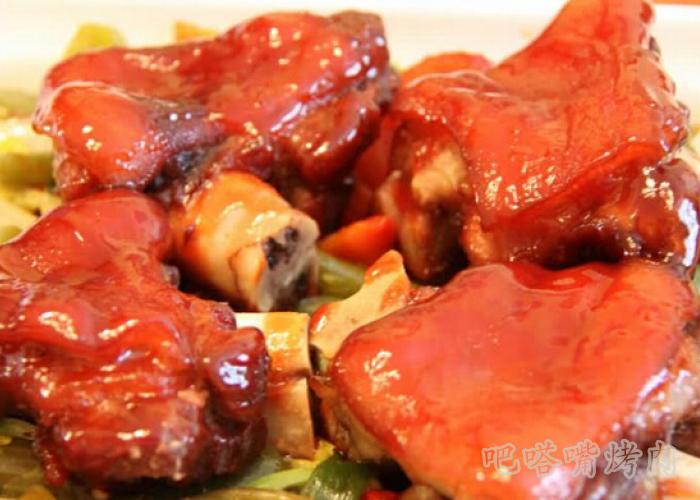 韩国烤肉之香烤猪蹄的做法