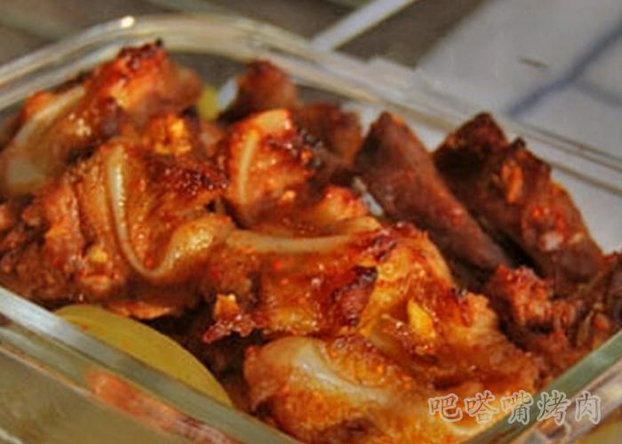 韩国烤肉店告诉你香烤脆骨怎么做