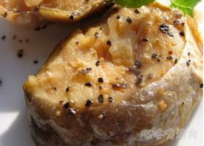 万州烤鱼加盟教您烤黄鱼块做法步骤