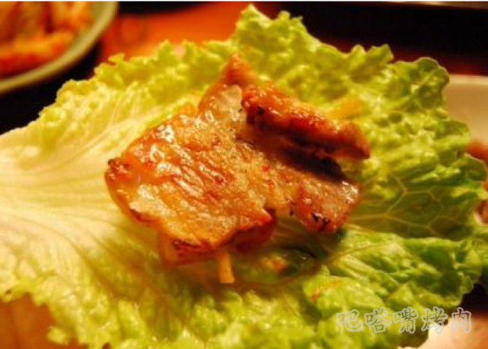 韩国烤肉加盟教您辣白菜阿胶烤肉做法步骤