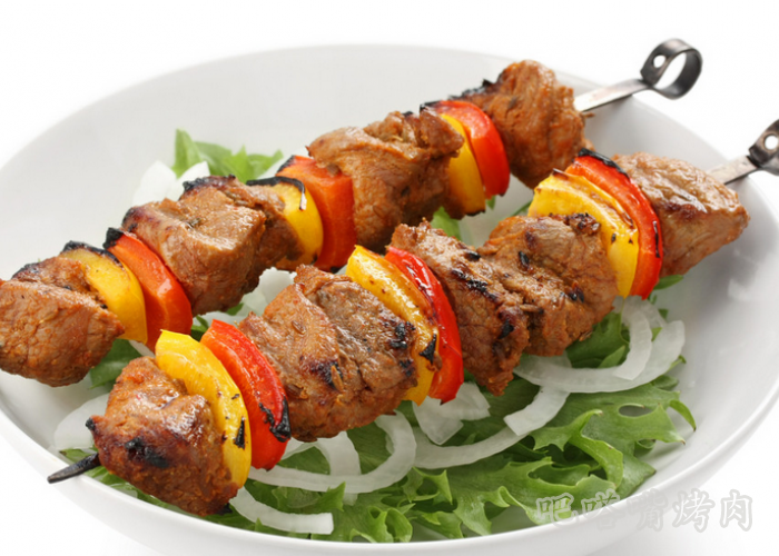 韩国烤肉店教您烤甜椒肉串做法步骤