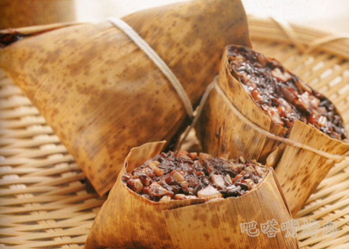 口感滑嫩的烤箱料理竹香烤肉粽做法