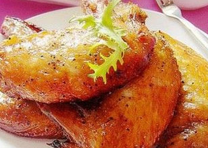 洋葱蜜汁焗山黑猪肋排的烤肉配方