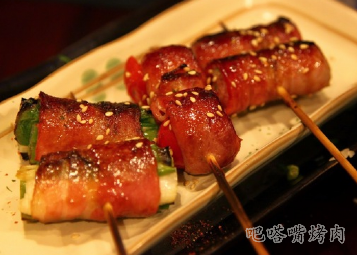可口美味的串烧烤鱼