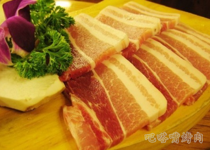 美味好吃的韩式烤五花肉