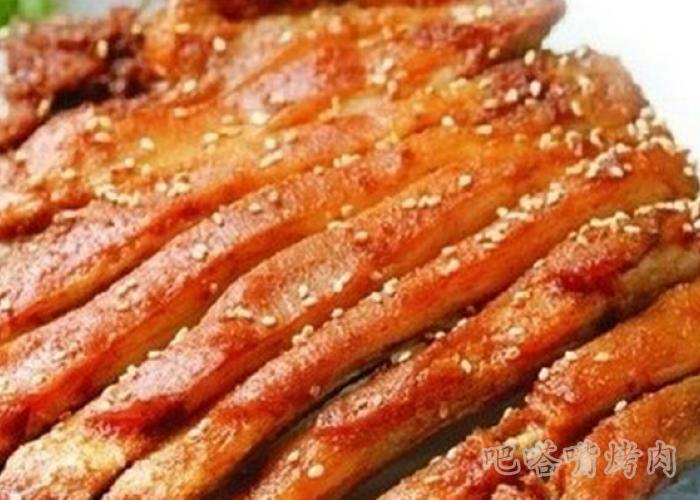 告诉你孜香烤羊排的做法