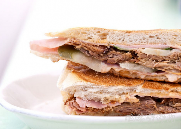 丰富多彩有营养古巴烤肉三明治