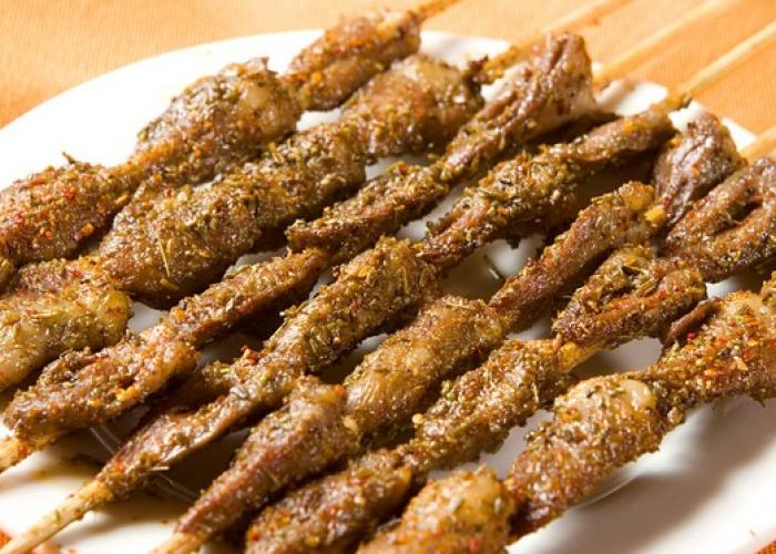 在家如何烤正宗羊肉串