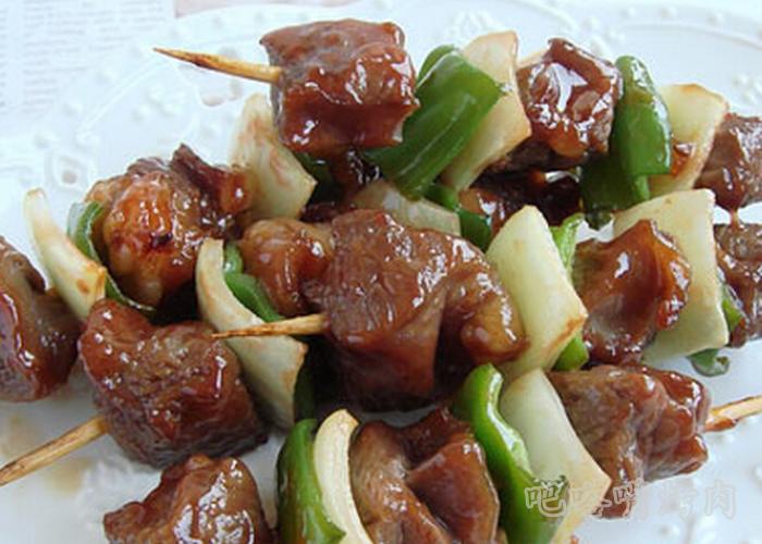 烤肉的做法之蜜汁柚香牛肉串