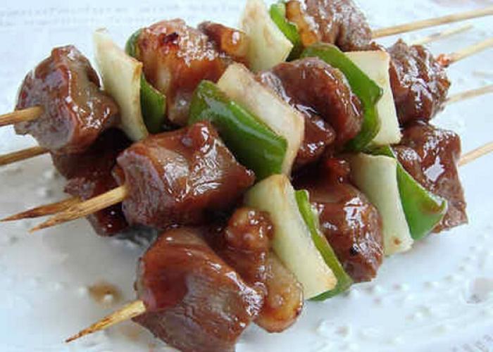 三步速成烤肉技术之蜜汁柚香牛肉串