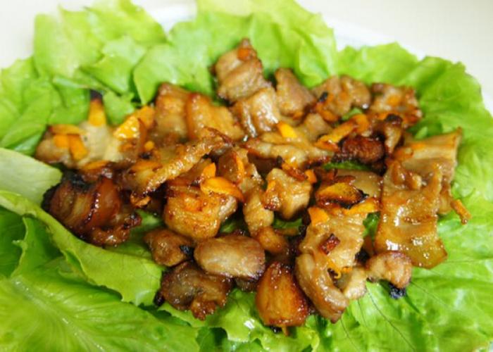 为你提供烤蒜香五花肉的烤肉配方