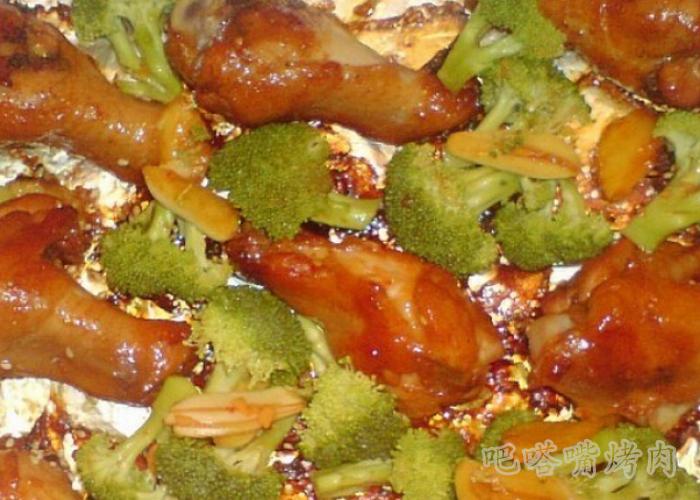 蒜香酱烤西兰花配鸡翅的烤肉配方详解