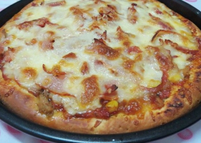 香辣培根金枪鱼披萨