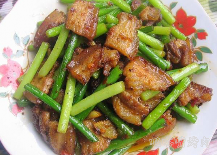 炒五花肉片韩国烤肉加盟店教你如何做