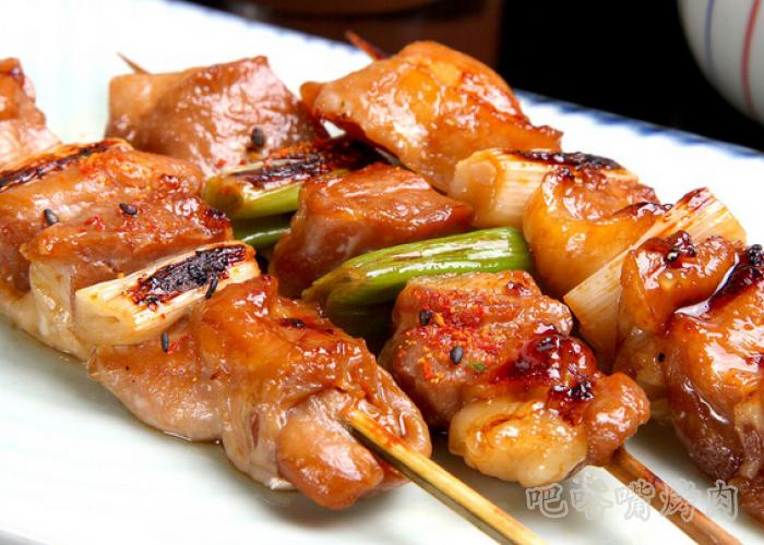 烤肉加盟店介绍酱烤鸡肉串的做法