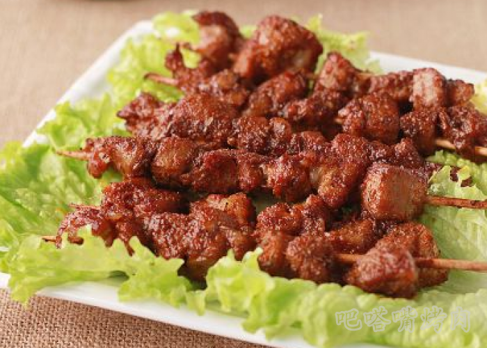 美味可口鱼式蒜香蜜辣烤肉