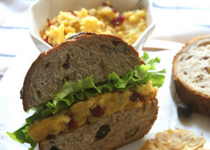 烤肉火腿红薯三明治